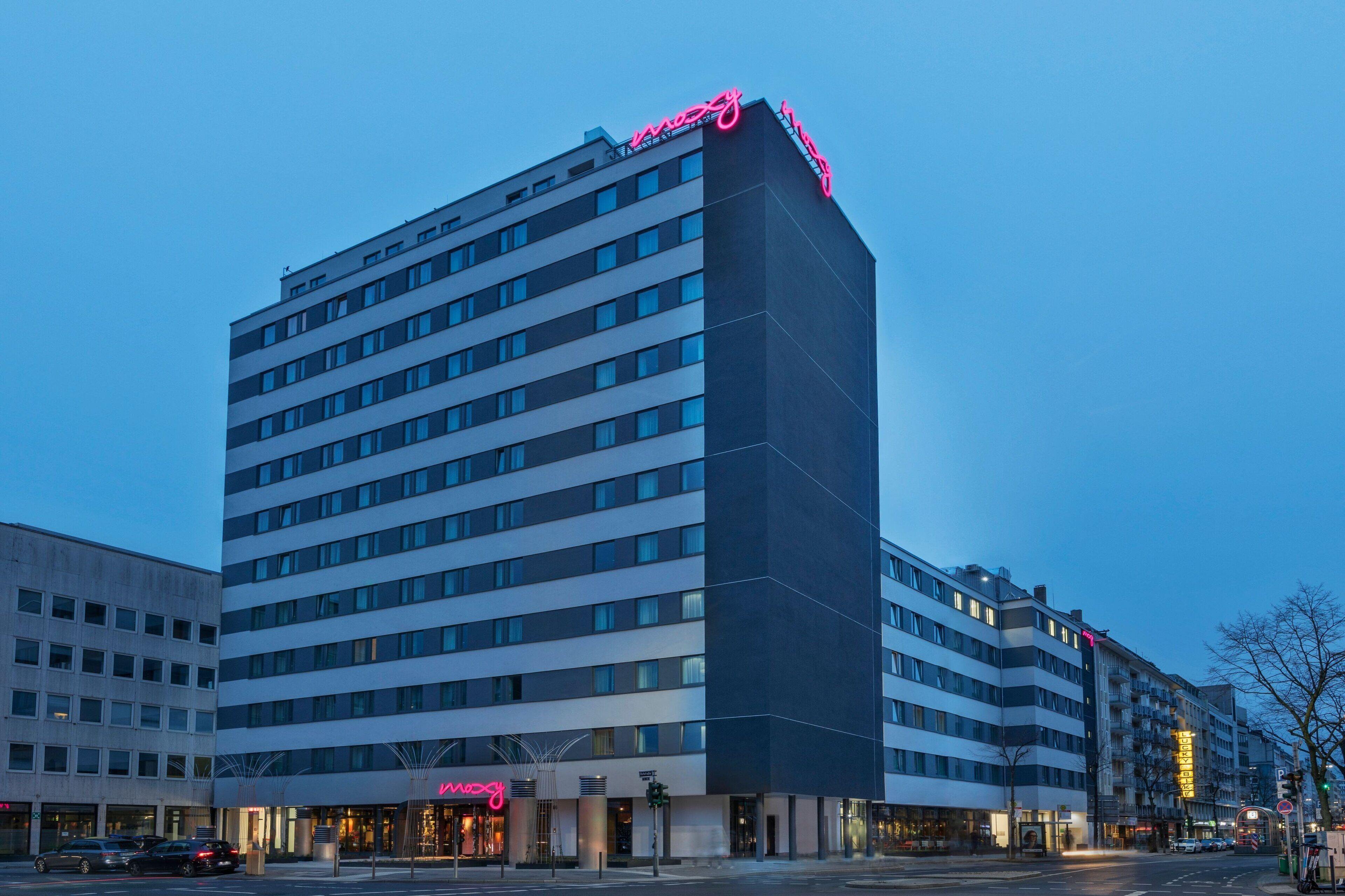 Moxy Duesseldorf City — Fotos 2